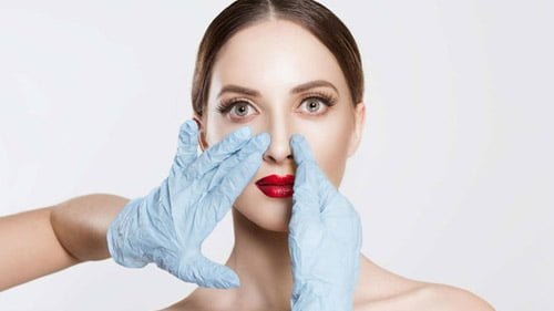 عمليات التجميل في ايران | افضل دكتور ومستشفى وتكلفة | سنا مدتور 4