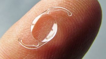 زراعة عدسة داخل العين في ايران