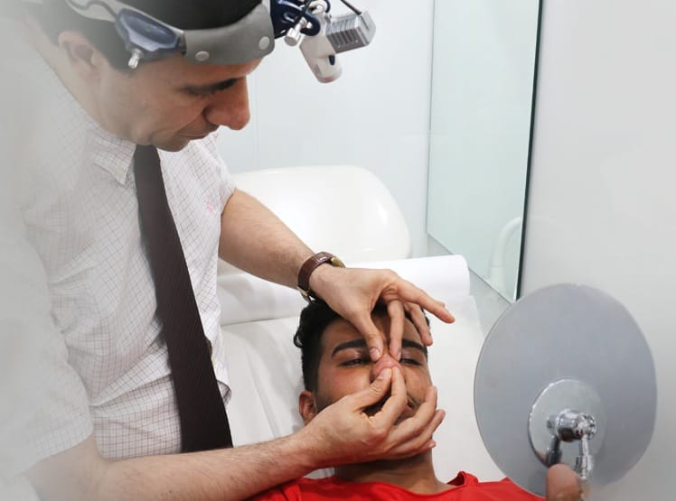 هل أنت مستعد لإجراء عملية الأنف؟ الدليل الشامل للاستعداد لعملية الأنف 2 هل أنت مستعد لإجراء عملية الأنف؟ الدليل الشامل للاستعداد لعملية الأنف 2