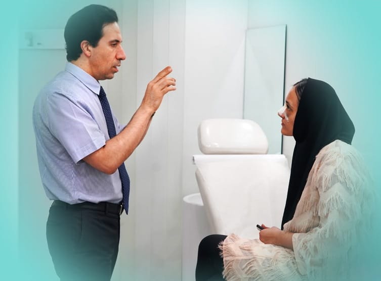 كل ما تحتاج معرفته عن مرحلة النقاهة بعد عملية تجميل الانف: دليلك المبسط 2 كل ما تحتاج معرفته عن مرحلة النقاهة بعد عملية تجميل الانف: دليلك المبسط 2