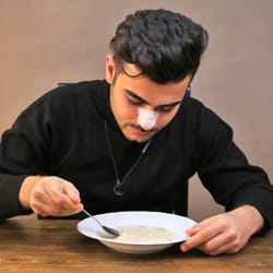 الدليل الشامل إلى النظام الغذائي بعد عملية الانف 1 الدليل الشامل إلى النظام الغذائي بعد عملية الانف 1