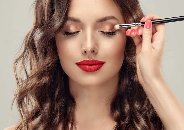 المكياج بعد عملية تجميل الانف 2 المكياج بعد عملية تجميل الانف 2